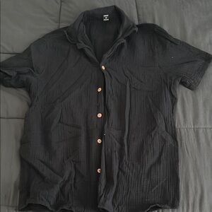 Men's Black Button-Up Shirt
